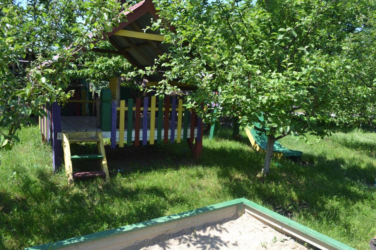 Лісова Пісня Апартаменти Husyatyn Exteriér fotografie